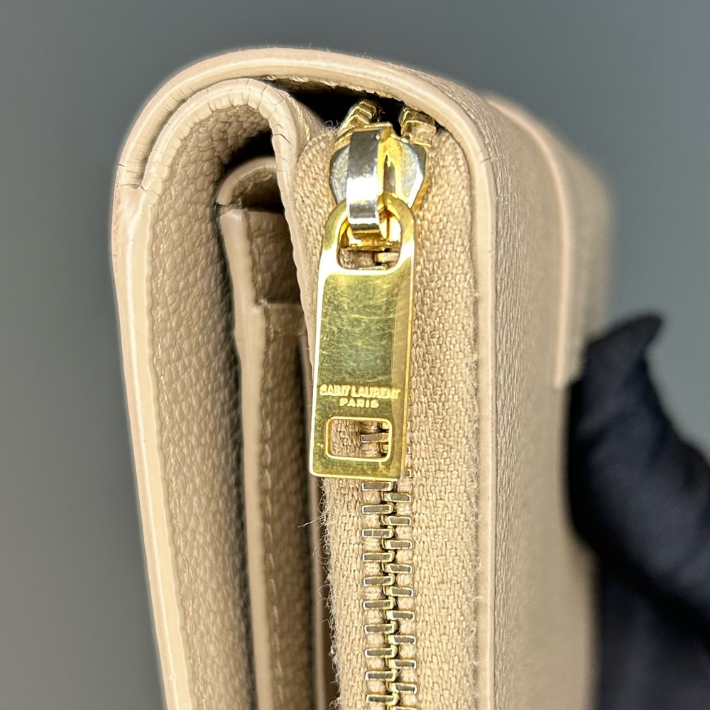 YSL Line Compact Zippered Wallet - Picture 8 of 11